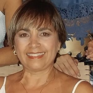 Meet your Posher, Carmelisa